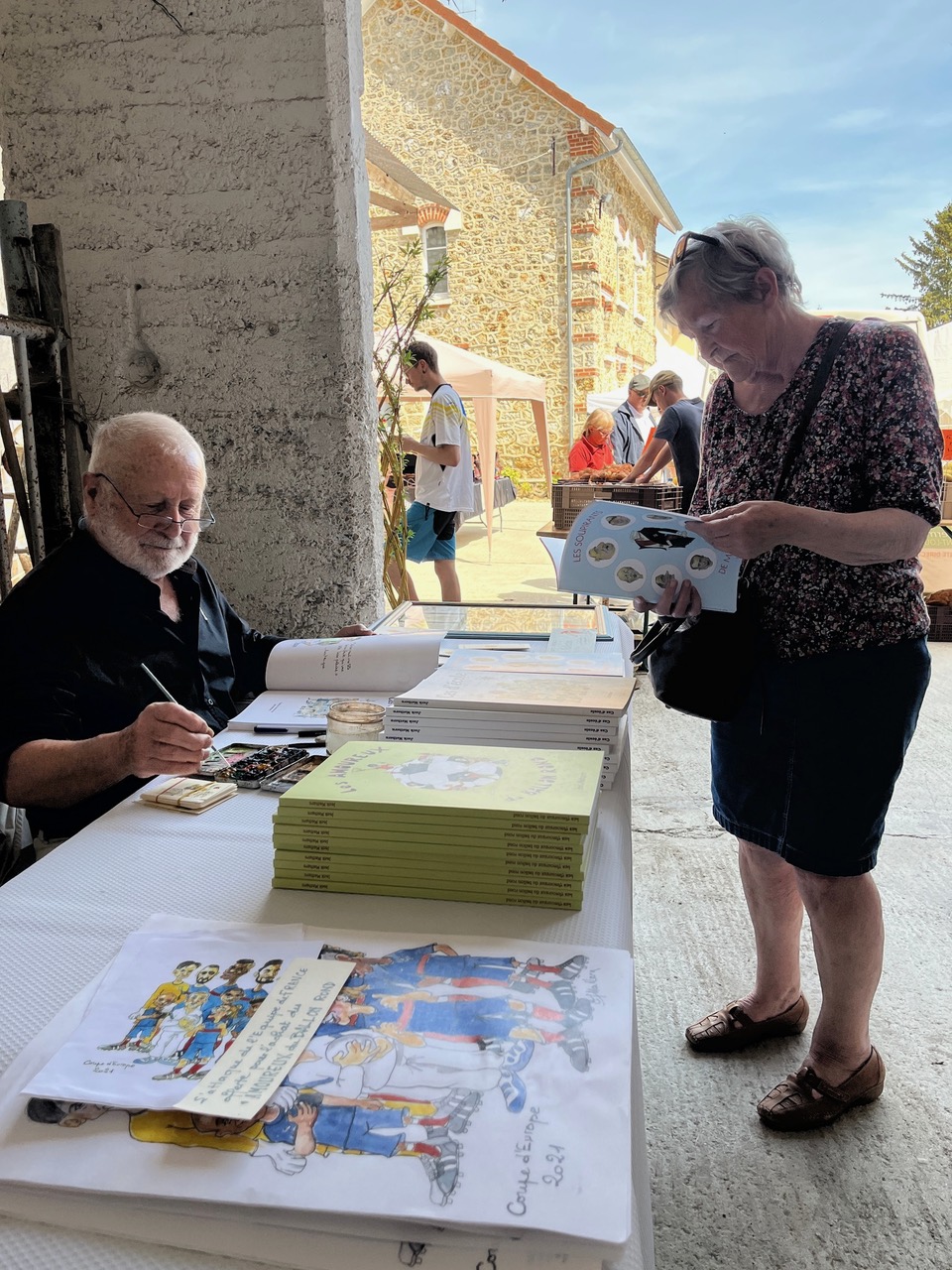 Marché local, fête de l'Asperge de Menneville